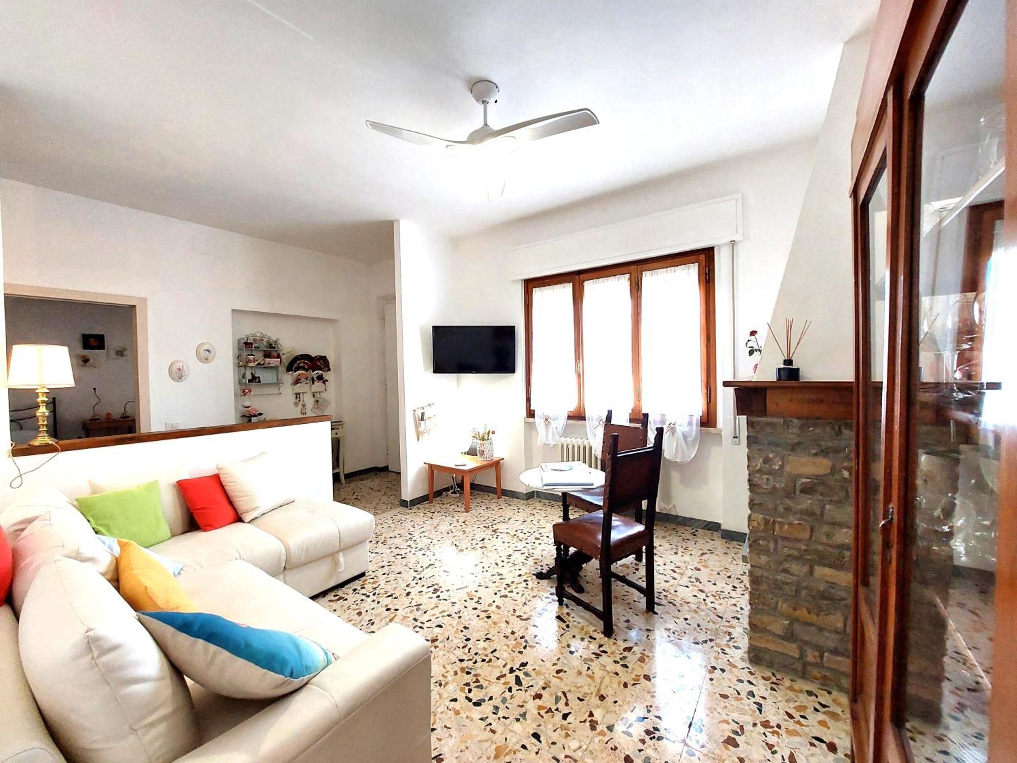 Chianti Best House เกรเว อิน เคียนตี ภายนอก รูปภาพ