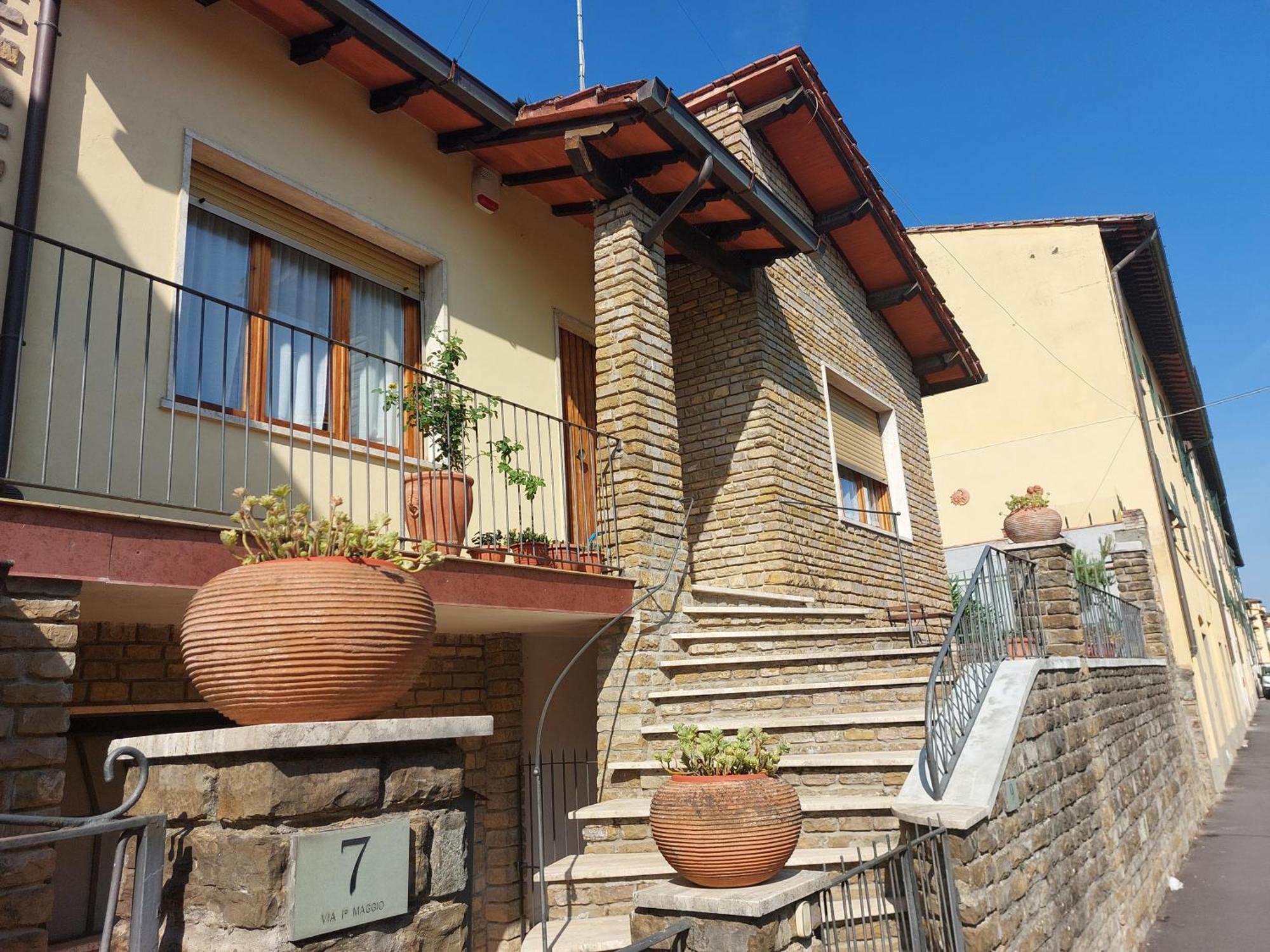 Chianti Best House เกรเว อิน เคียนตี ภายนอก รูปภาพ